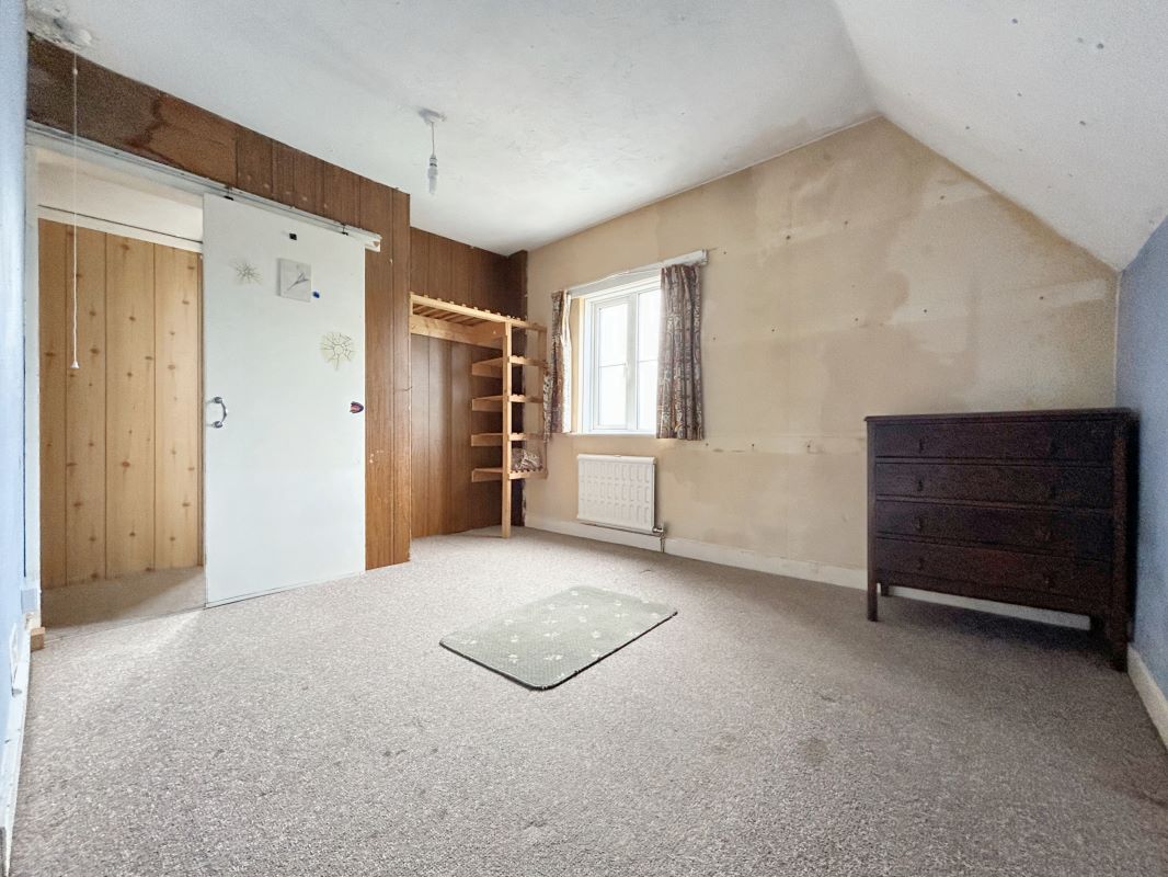 3 Shrivenham Road, South Marston, Swindon, Wiltshire, SN3 4RT