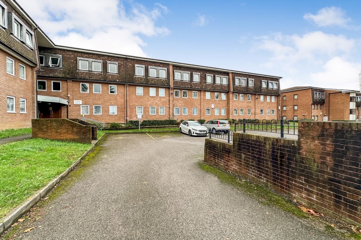 Flat 1 Burma House, Lord Mountbatten Close, Southampton, Hampshire, SO18 2QW