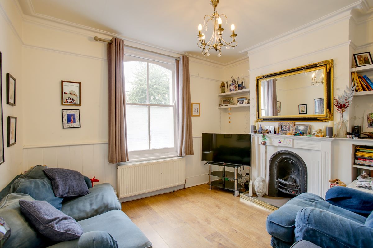4 Mill Hill Road, Acton, London, W3 8JA