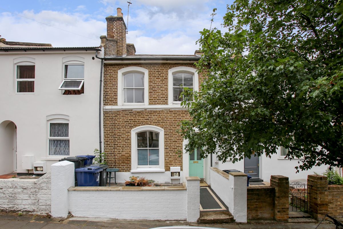 4 Mill Hill Road, Acton, London, W3 8JA