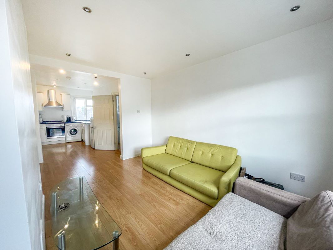 15D Park Hall Road, West Dulwich, London, Lambeth, SE21 8EH