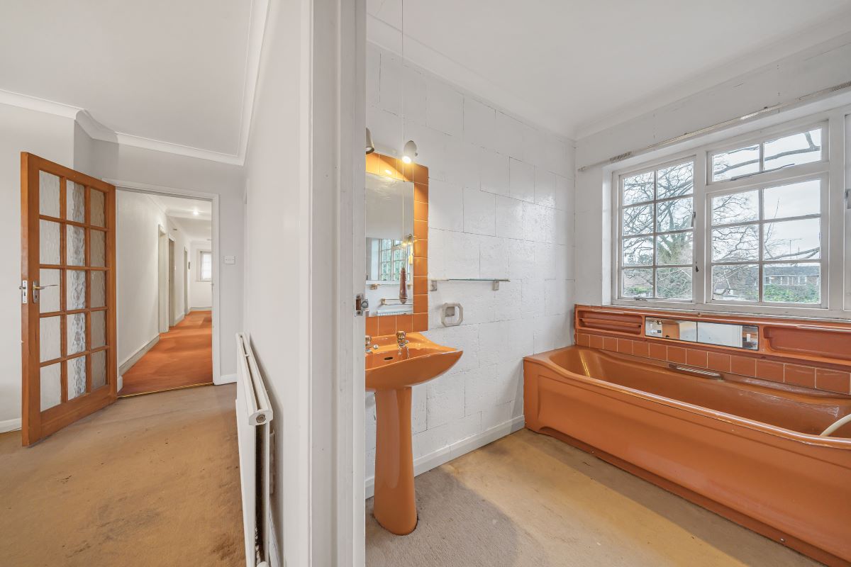 101 Reading Road, Wokingham, Berkshire, RG41 1EN