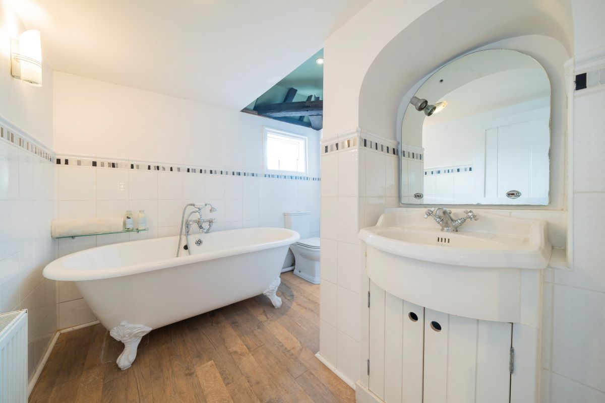 Wingmore Lodge, 2 Rose Street, Wokingham, Berkshire, RG40 1XU
