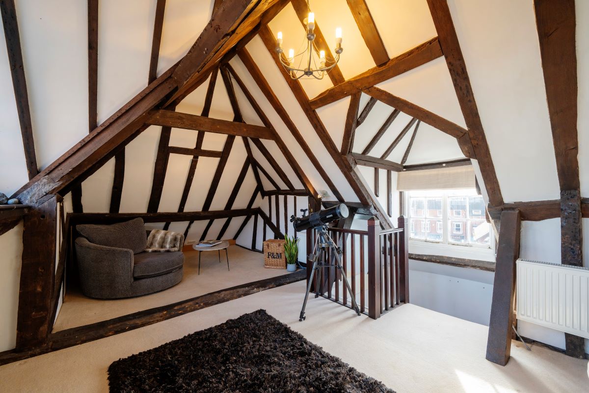 Wingmore Lodge, 2 Rose Street, Wokingham, Berkshire, RG40 1XU