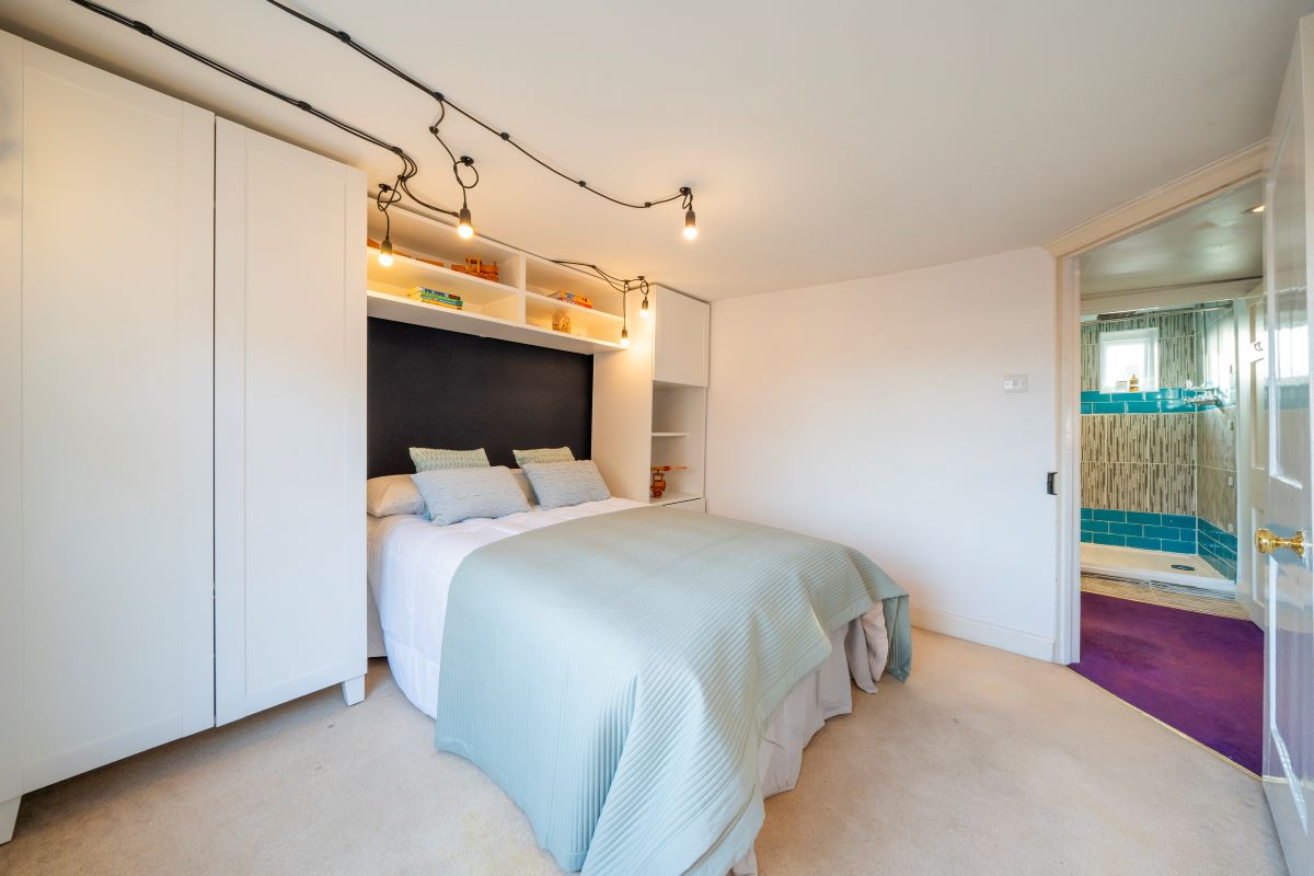 Wingmore Lodge, 2 Rose Street, Wokingham, Berkshire, RG40 1XU