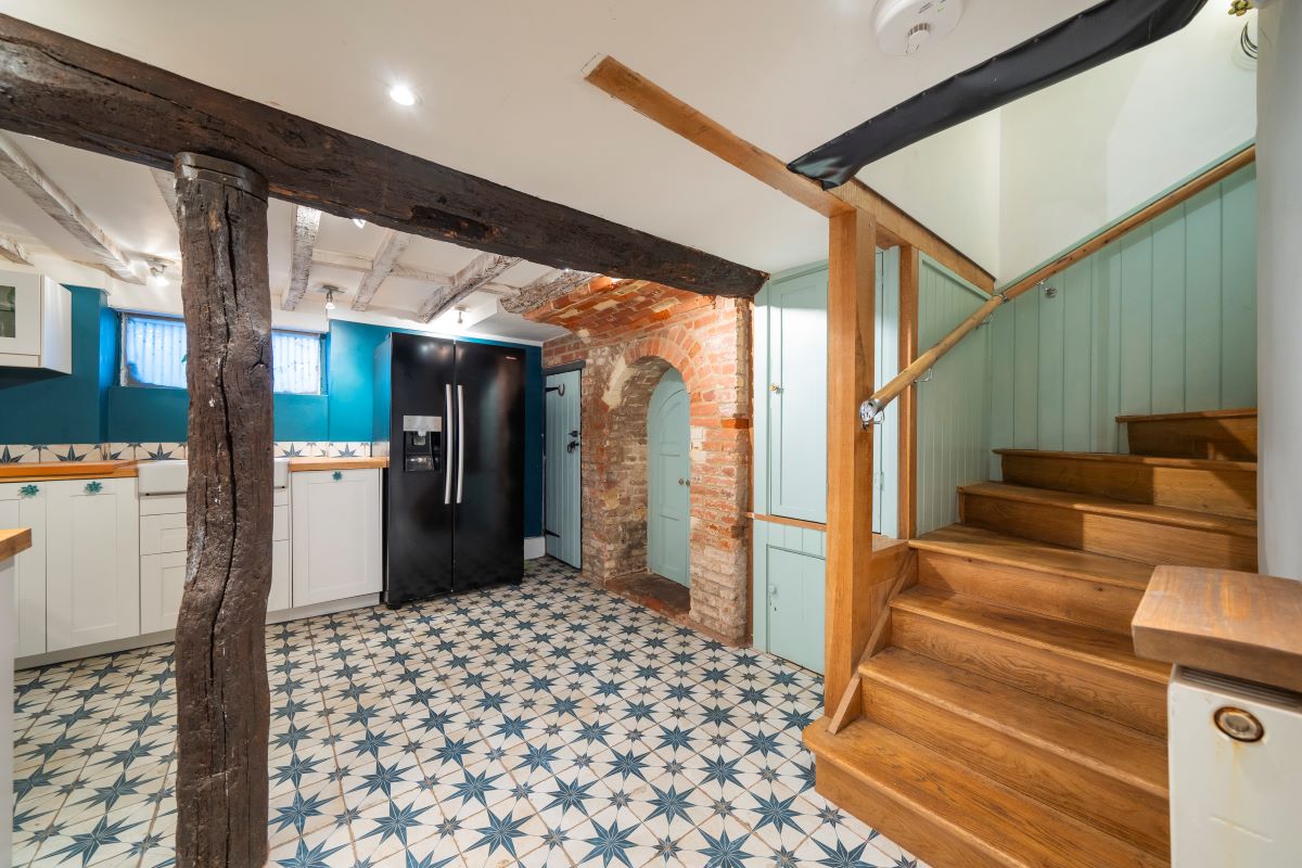 Wingmore Lodge, 2 Rose Street, Wokingham, Berkshire, RG40 1XU