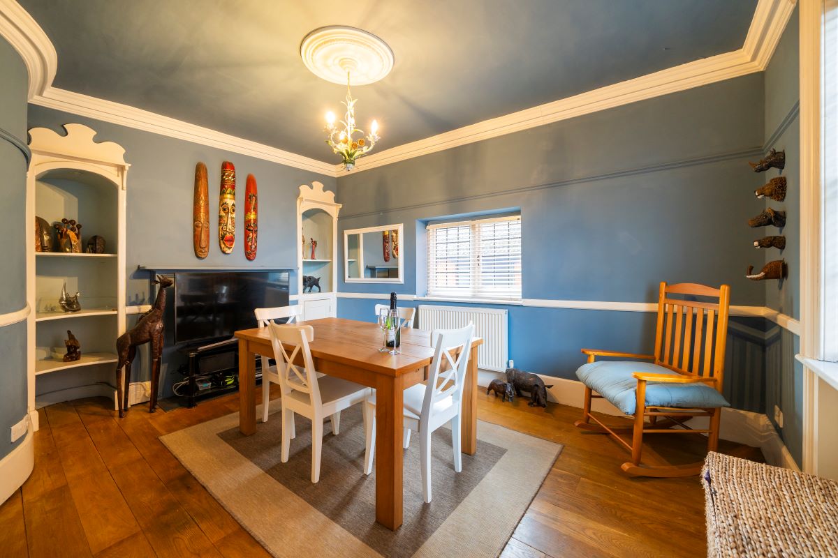 Wingmore Lodge, 2 Rose Street, Wokingham, Berkshire, RG40 1XU
