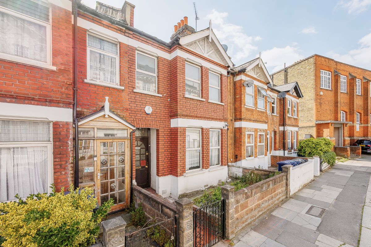 3 Winchester Street, Acton, London, W3 8PA