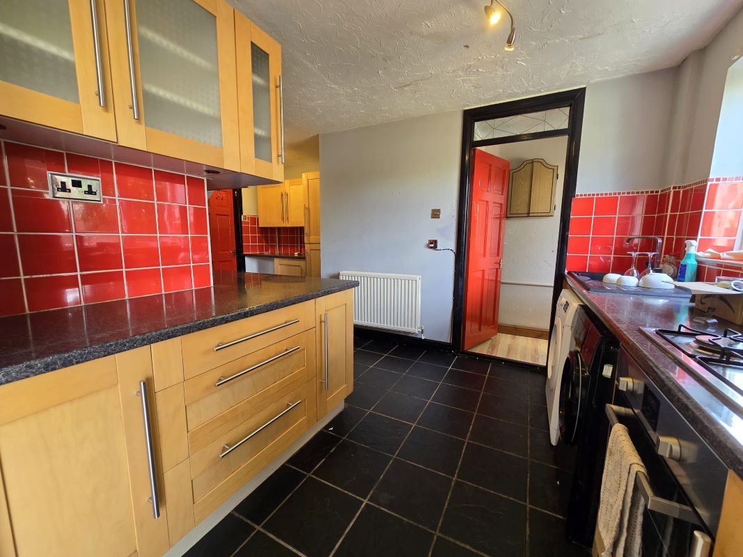 59 Cody Road, Farnborough, Hampshire, GU14 0BX