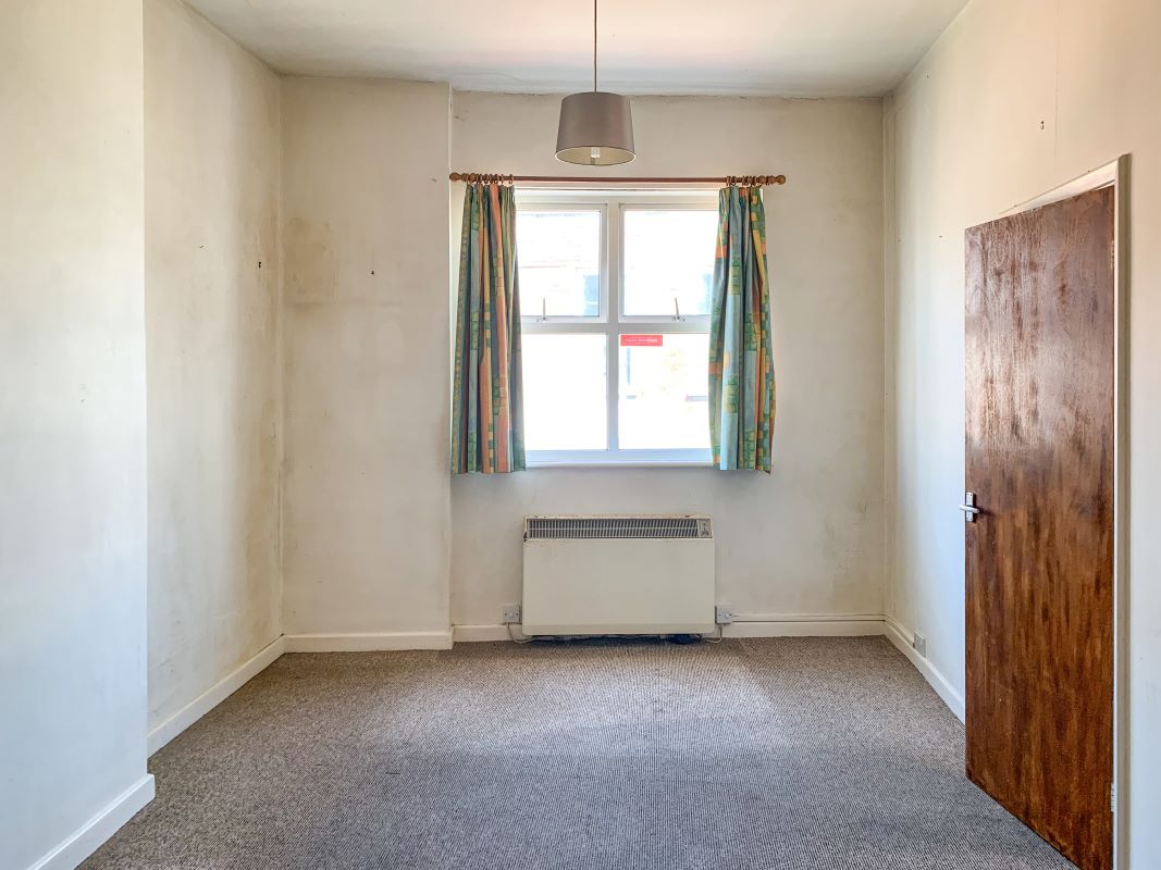 Flat 2 Bedworth House, 29 Bedworth Place, Ryde, Isle Of Wight, PO33 2RF
