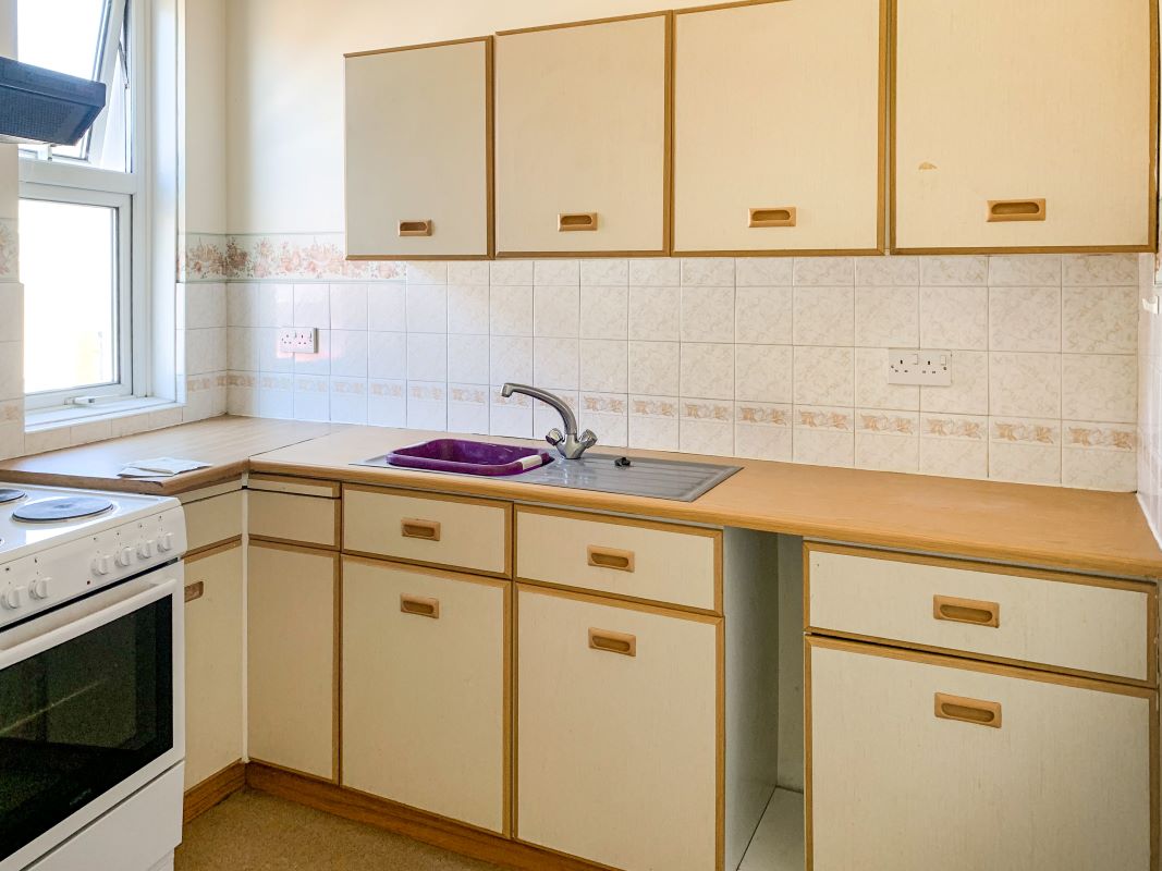 Flat 2 Bedworth House, 29 Bedworth Place, Ryde, Isle Of Wight, PO33 2RF