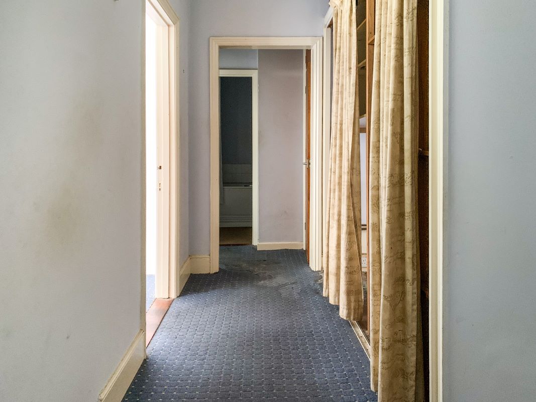Flat 2 Bedworth House, 29 Bedworth Place, Ryde, Isle Of Wight, PO33 2RF