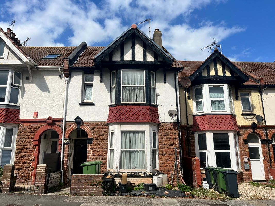 18 Church Street, Paignton, Devon, TQ3 3AF