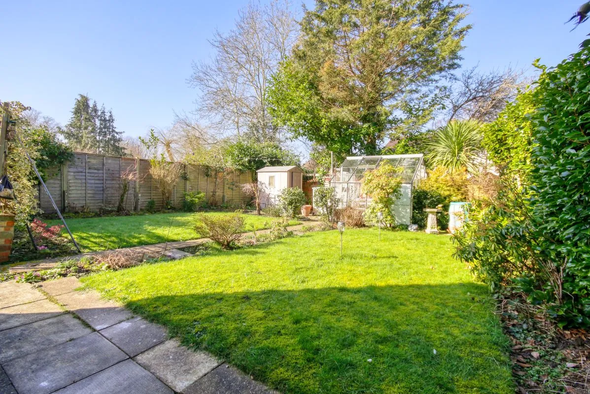 112 Rectory Lane, Bracknell, Berkshire, RG12 7BL