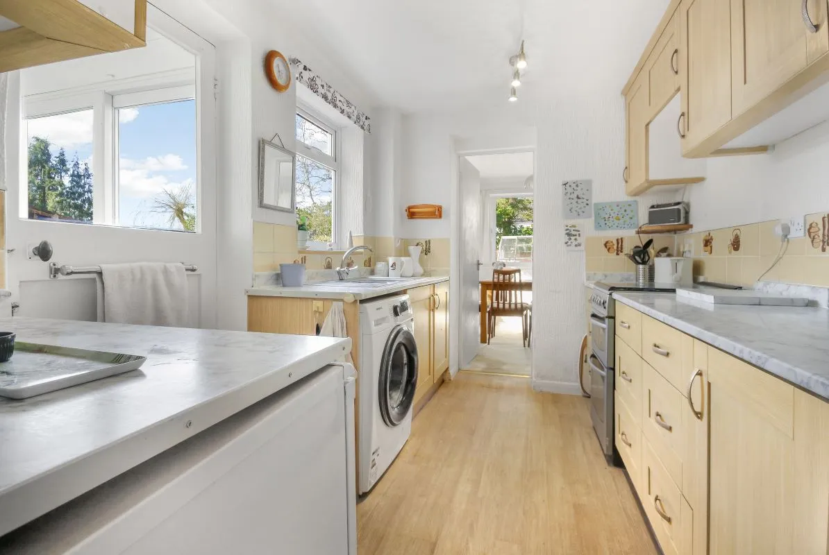112 Rectory Lane, Bracknell, Berkshire, RG12 7BL