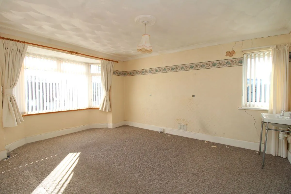 22 Laura Grove, Paignton, Devon, TQ3 2LR
