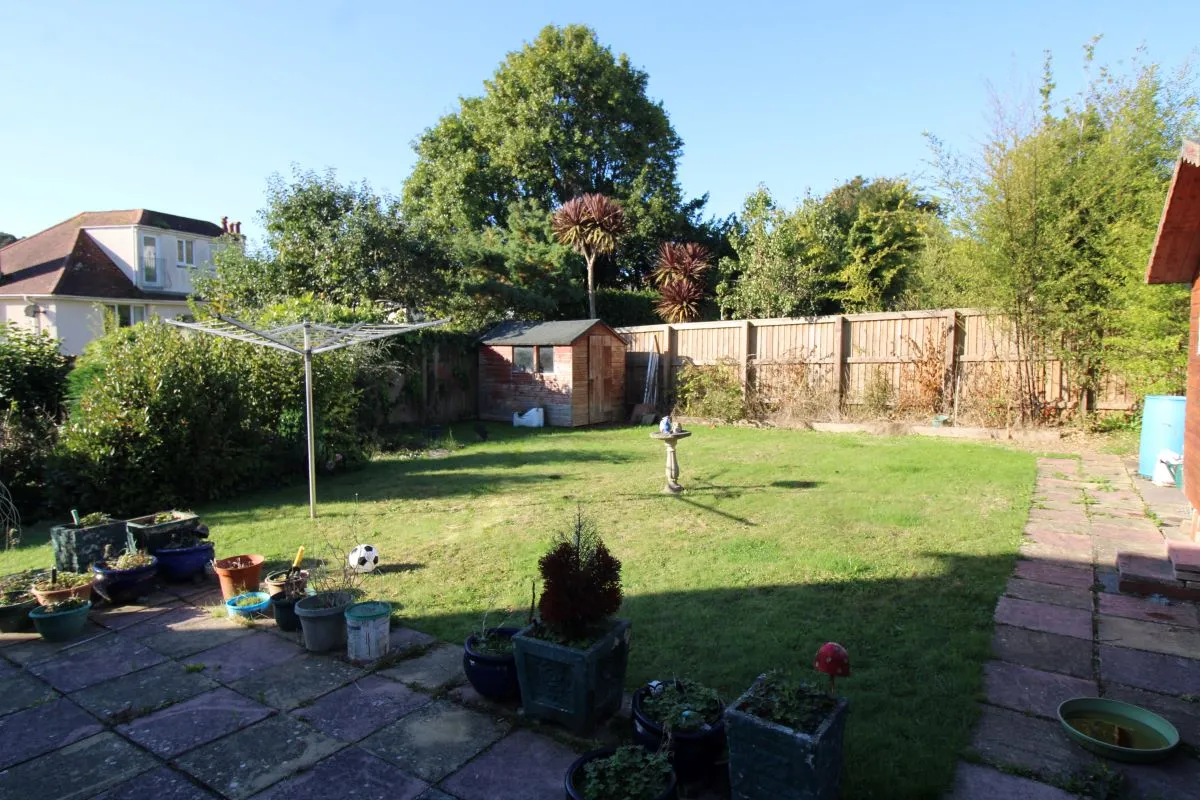 22 Laura Grove, Paignton, Devon, TQ3 2LR