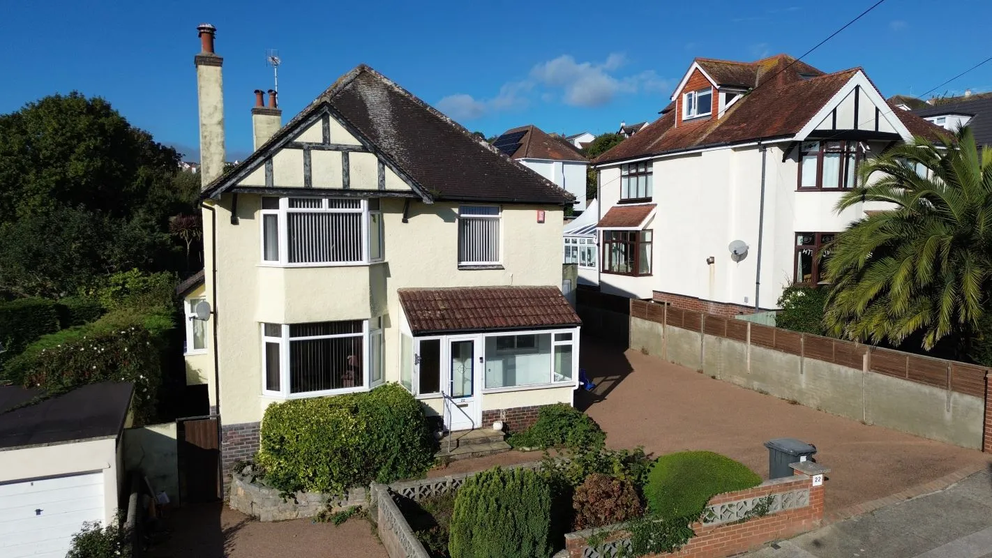 22 Laura Grove, Paignton, Devon, TQ3 2LR