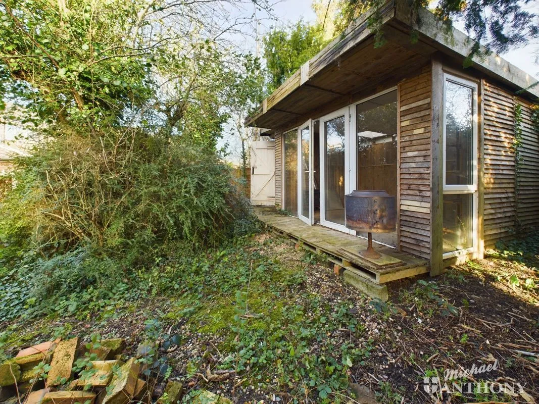 47 King Edward Avenue, Aylesbury, Buckinghamshire, HP21 7JE