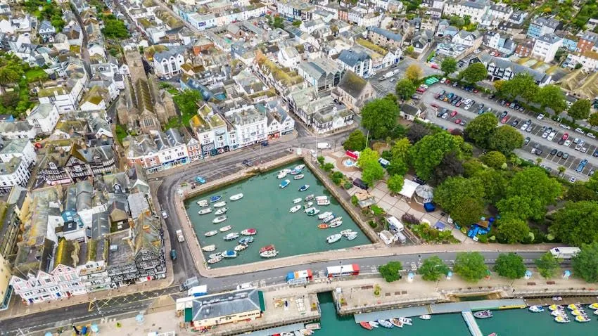 Dartmouth Clinic, Mayors Avenue, Dartmouth, Devon, TQ6 9NF