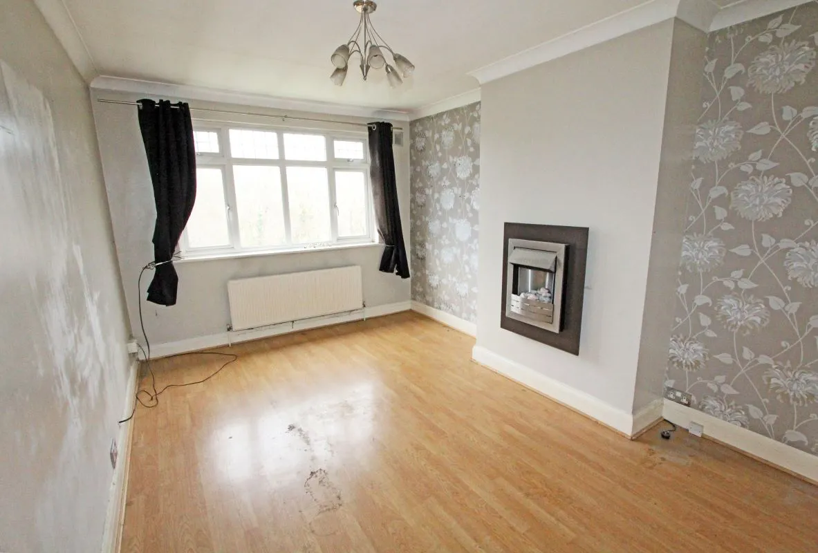 17A Epsom Road, Morden, Surrey, SM4 5PN