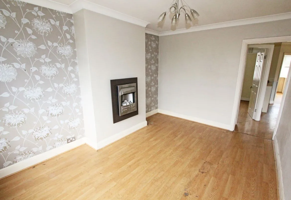 17A Epsom Road, Morden, Surrey, SM4 5PN