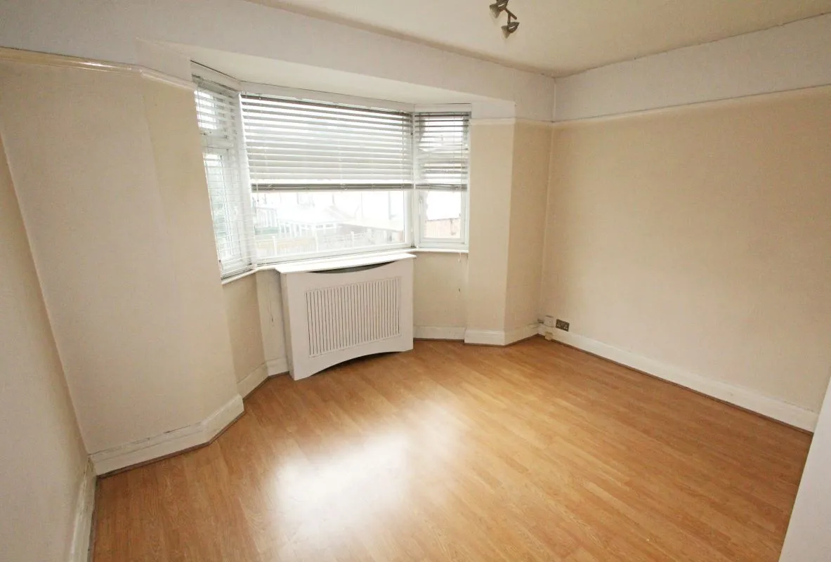 17A Epsom Road, Morden, Surrey, SM4 5PN