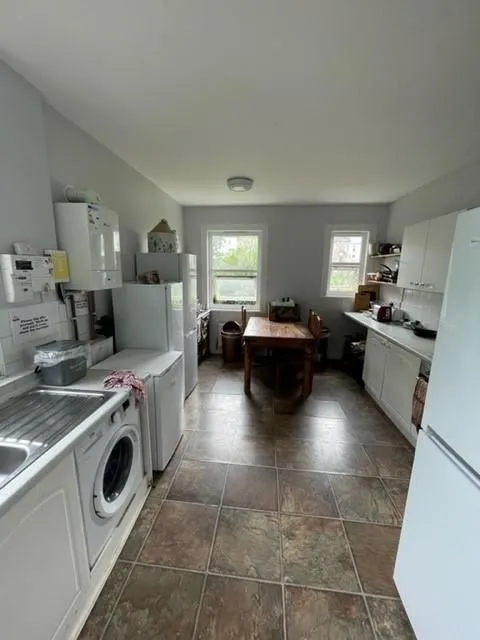 1 Queens Terrace, Totnes, Devon, TQ9 5JQ