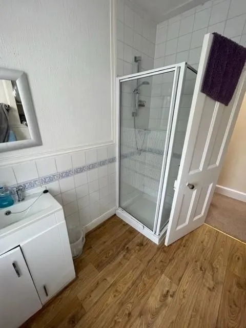 1 Queens Terrace, Totnes, Devon, TQ9 5JQ