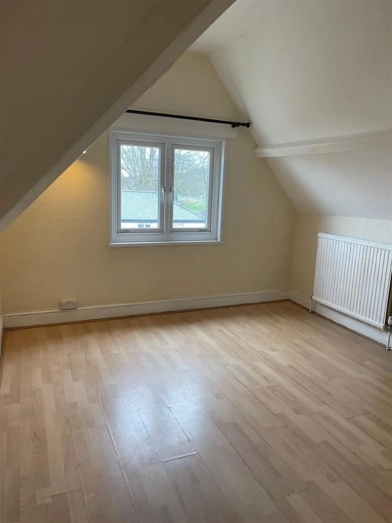 1 Queens Terrace, Totnes, Devon, TQ9 5JQ