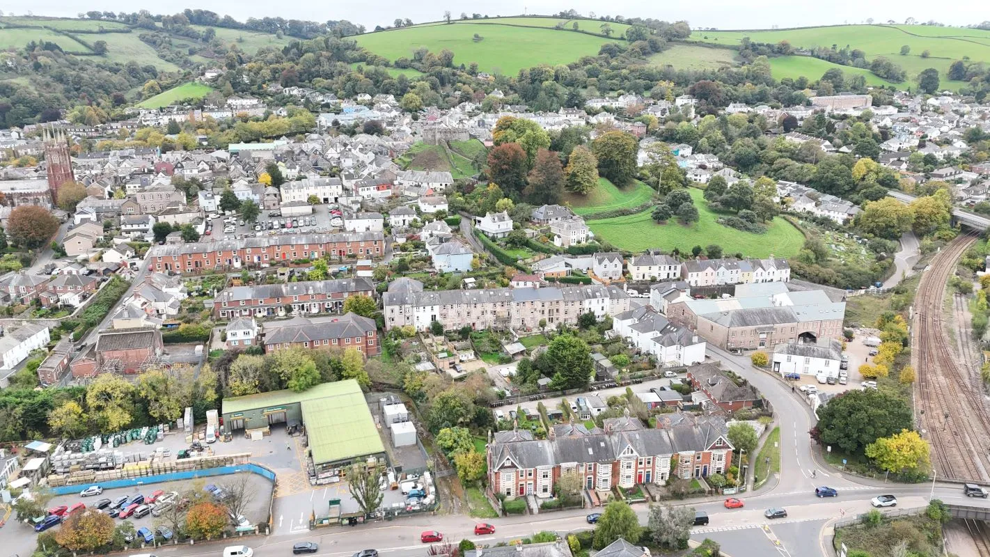 1 Queens Terrace, Totnes, Devon, TQ9 5JQ