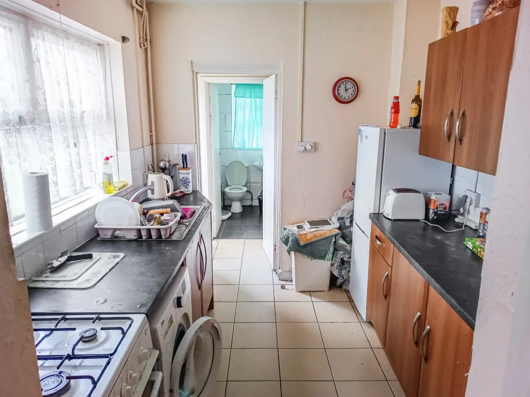 58 Minny Street, Cardiff, South Glamorgan, CF24 4ET