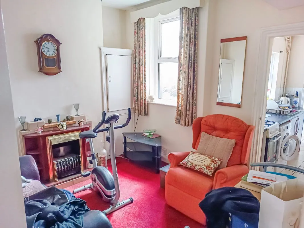 58 Minny Street, Cardiff, South Glamorgan, CF24 4ET