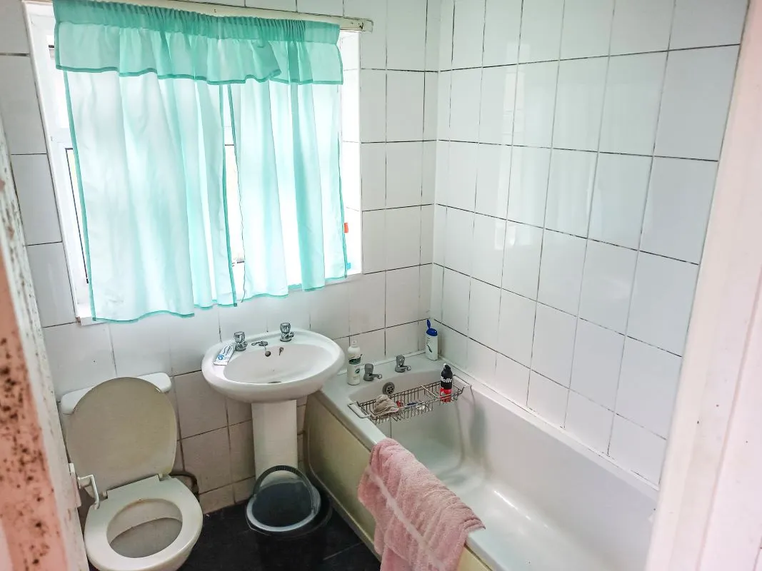 58 Minny Street, Cardiff, South Glamorgan, CF24 4ET