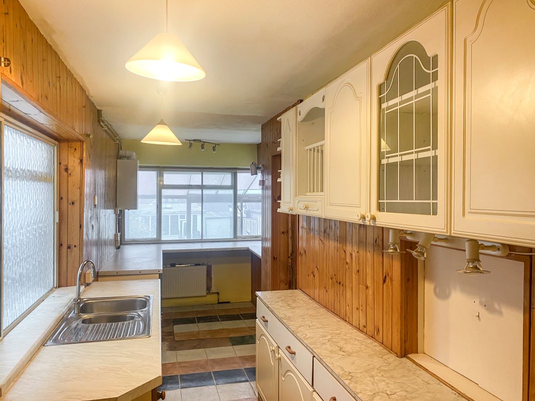 380A Havant Road, Farlington, Portsmouth, Hampshire, PO6 1NF