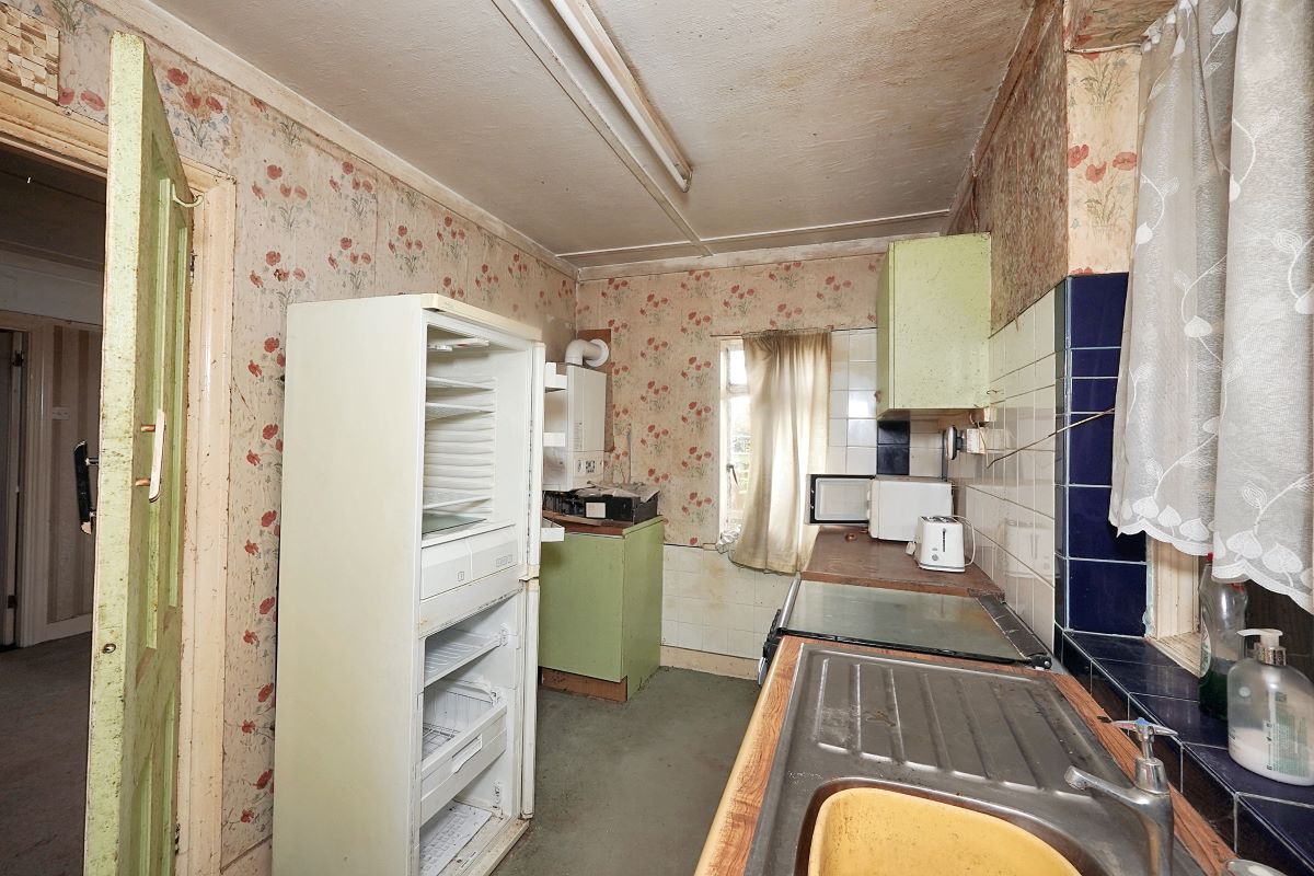 21 Tower Estate, Dymchurch, Romney Marsh, Kent, TN29 0TN