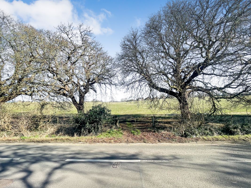Land to the east of New Road, Berkhamsted, Hertfordshire, HP4 2PS