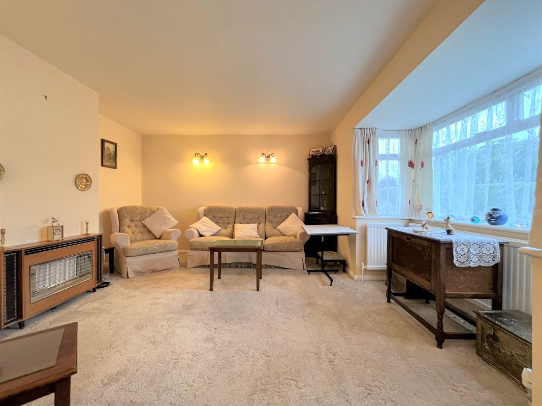 16 Botany, Highworth, Swindon, Wiltshire, SN6 7BT