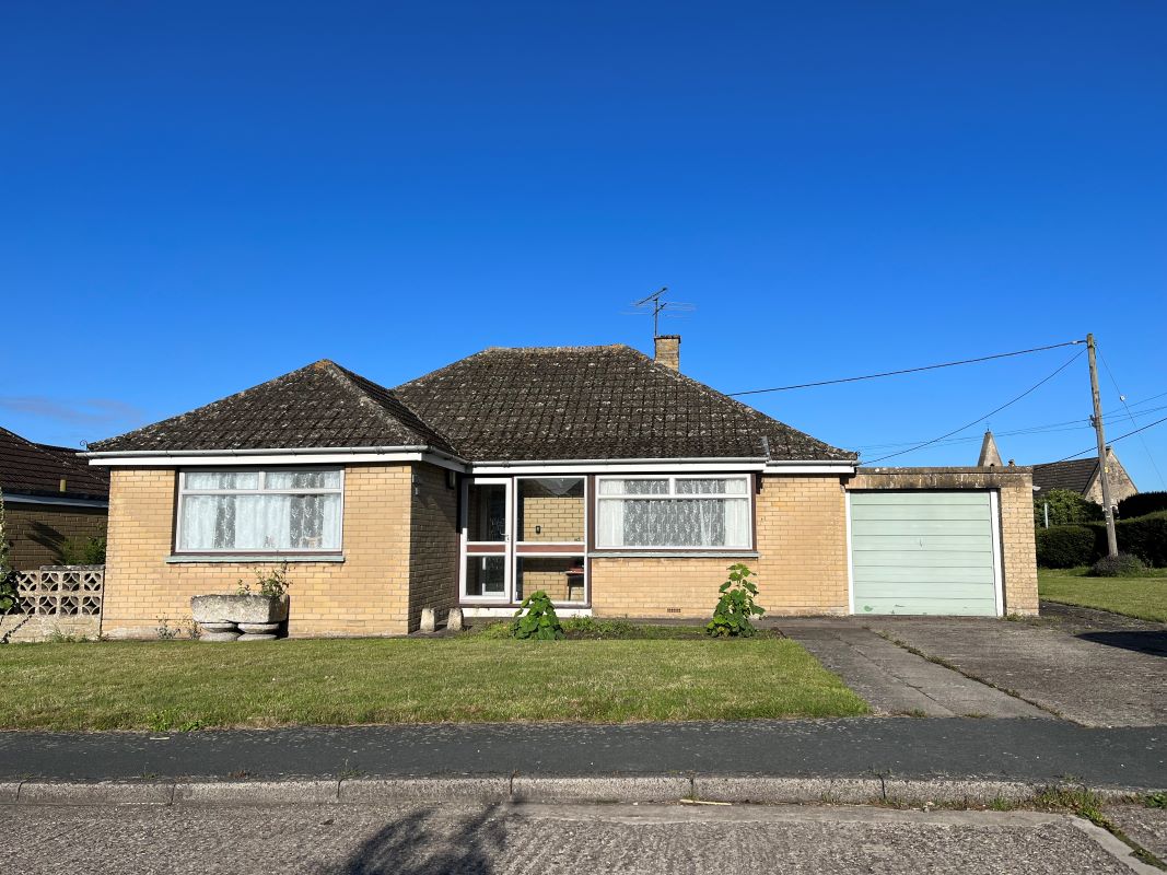 16 Botany, Highworth, Swindon, Wiltshire, SN6 7BT