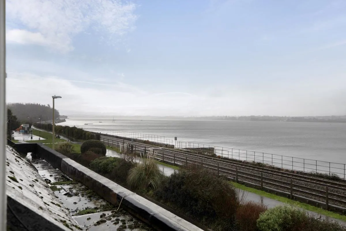 Riverside, The Strand, Starcross, Exeter, Devon, EX6 8PA