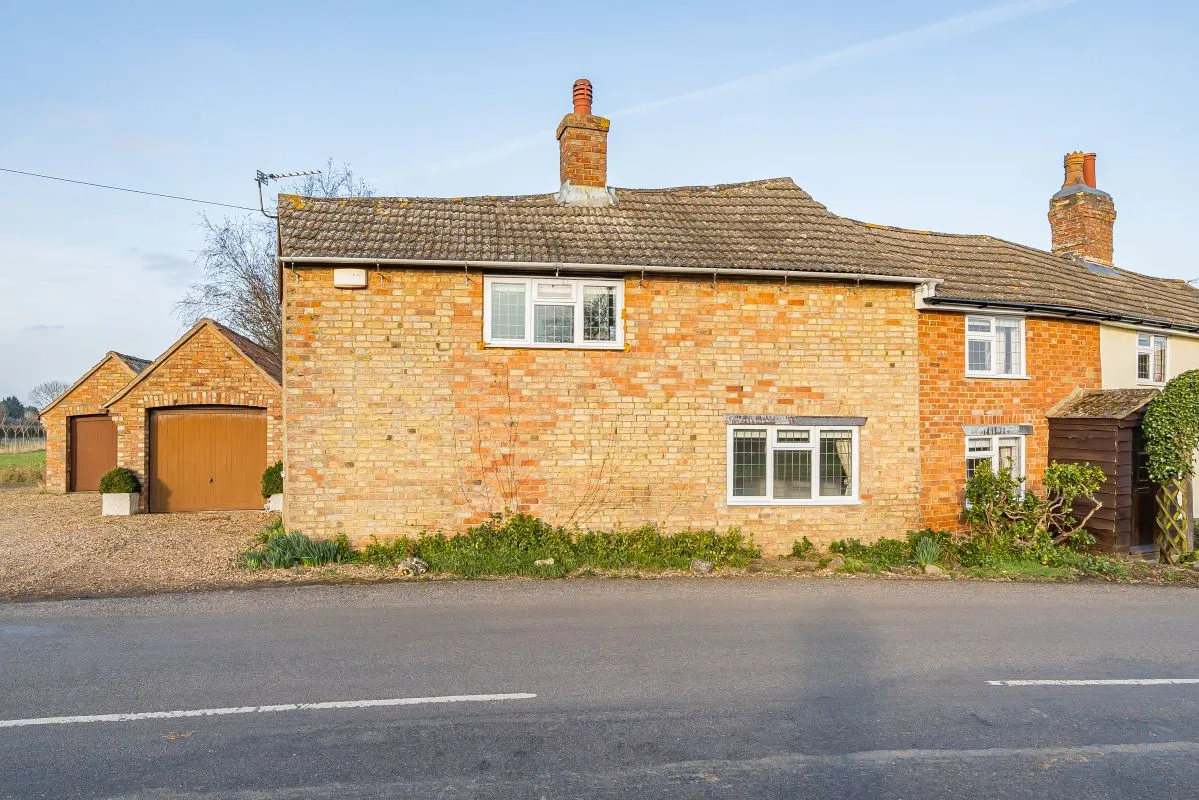 35 Chequers Hill, Wilden, Bedford, Bedfordshire, MK44 2QH