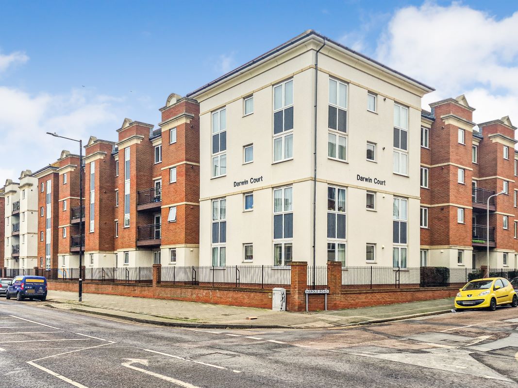 Flat 60 Darwin Court, Harold Road, Margate, Kent, CT9 2JX