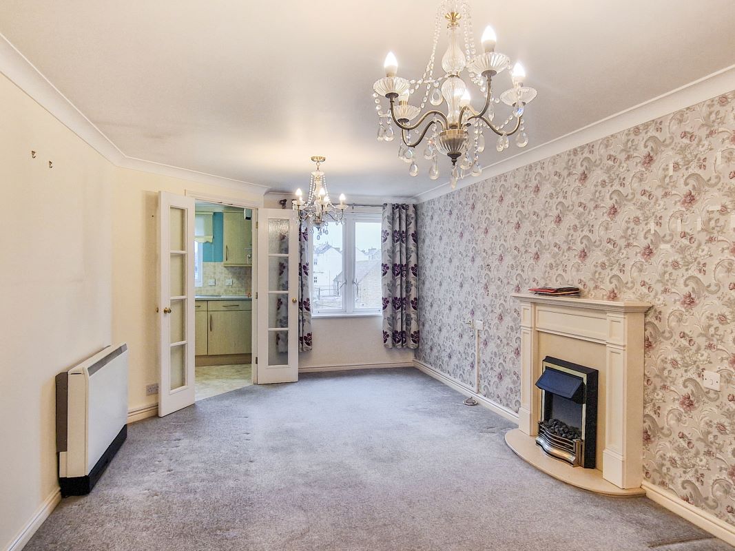 Flat 60 Darwin Court, Harold Road, Margate, Kent, CT9 2JX