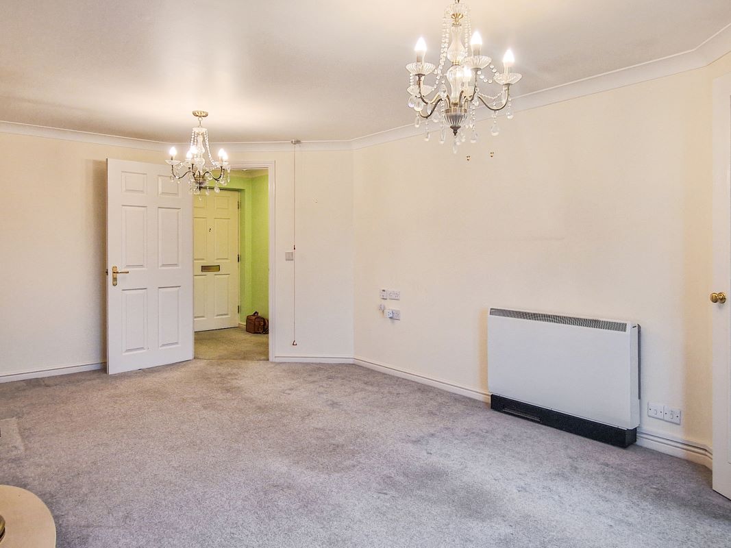 Flat 60 Darwin Court, Harold Road, Margate, Kent, CT9 2JX