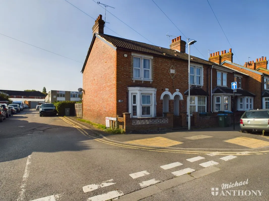 17 Stocklake, Aylesbury, Buckinghamshire, HP20 1DN