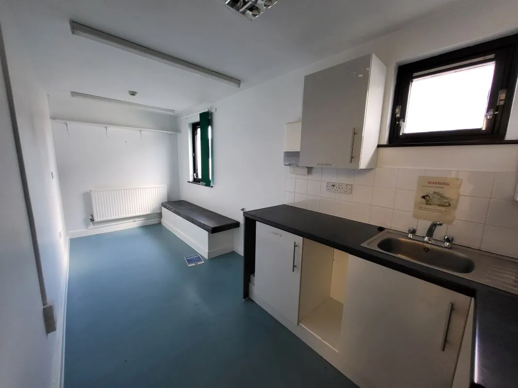 Albany Clinic, Albany Street, Newton Abbot, Devon, TQ12 2AN