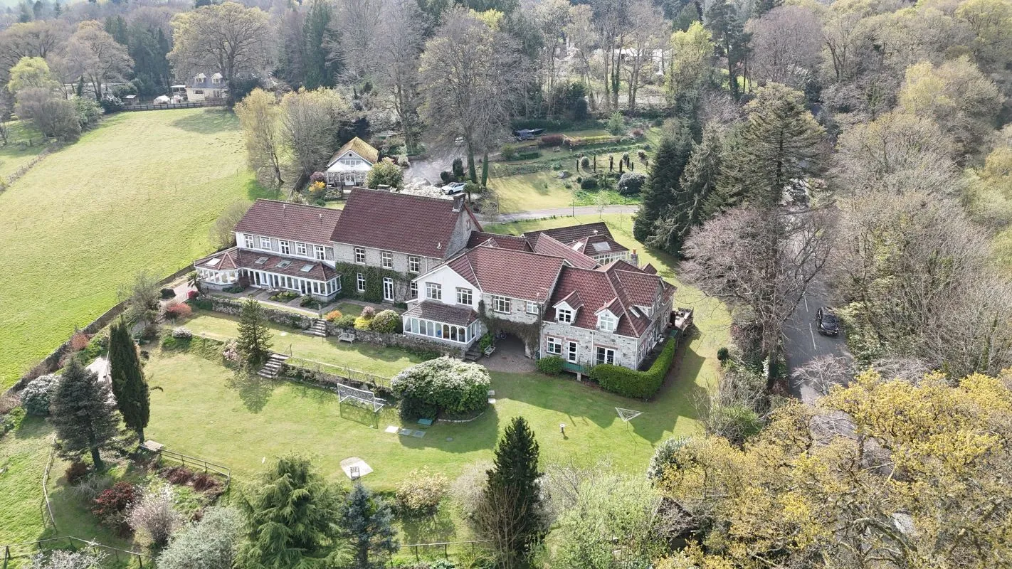 Tracey House, Haytor Road, Bovey Tracey, Newton Abbot, Devon, TQ13 9LE