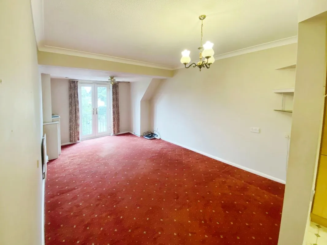 34 Pinewood Court, Fleet, Hampshire, GU51 3BG