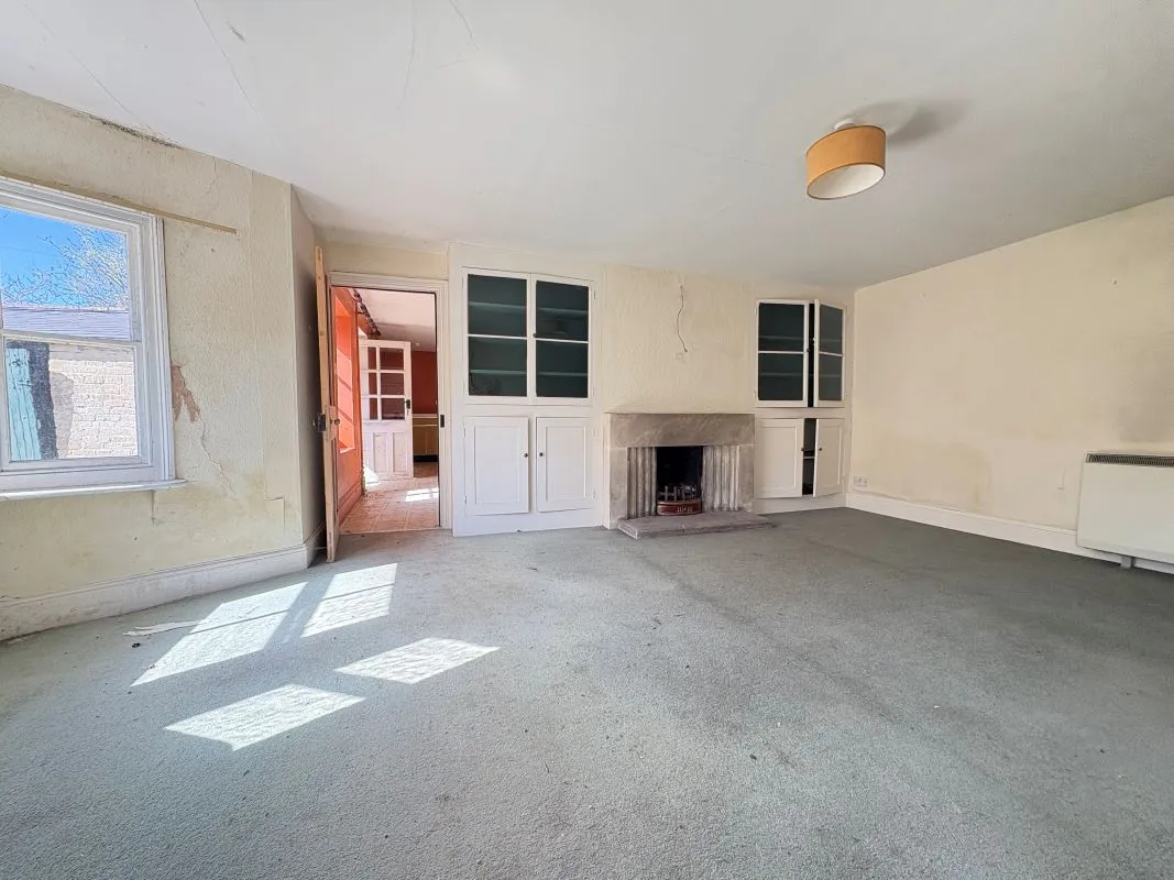 Woodbine Cottage, Windrush, Burford, Oxfordshire, OX18 4TU