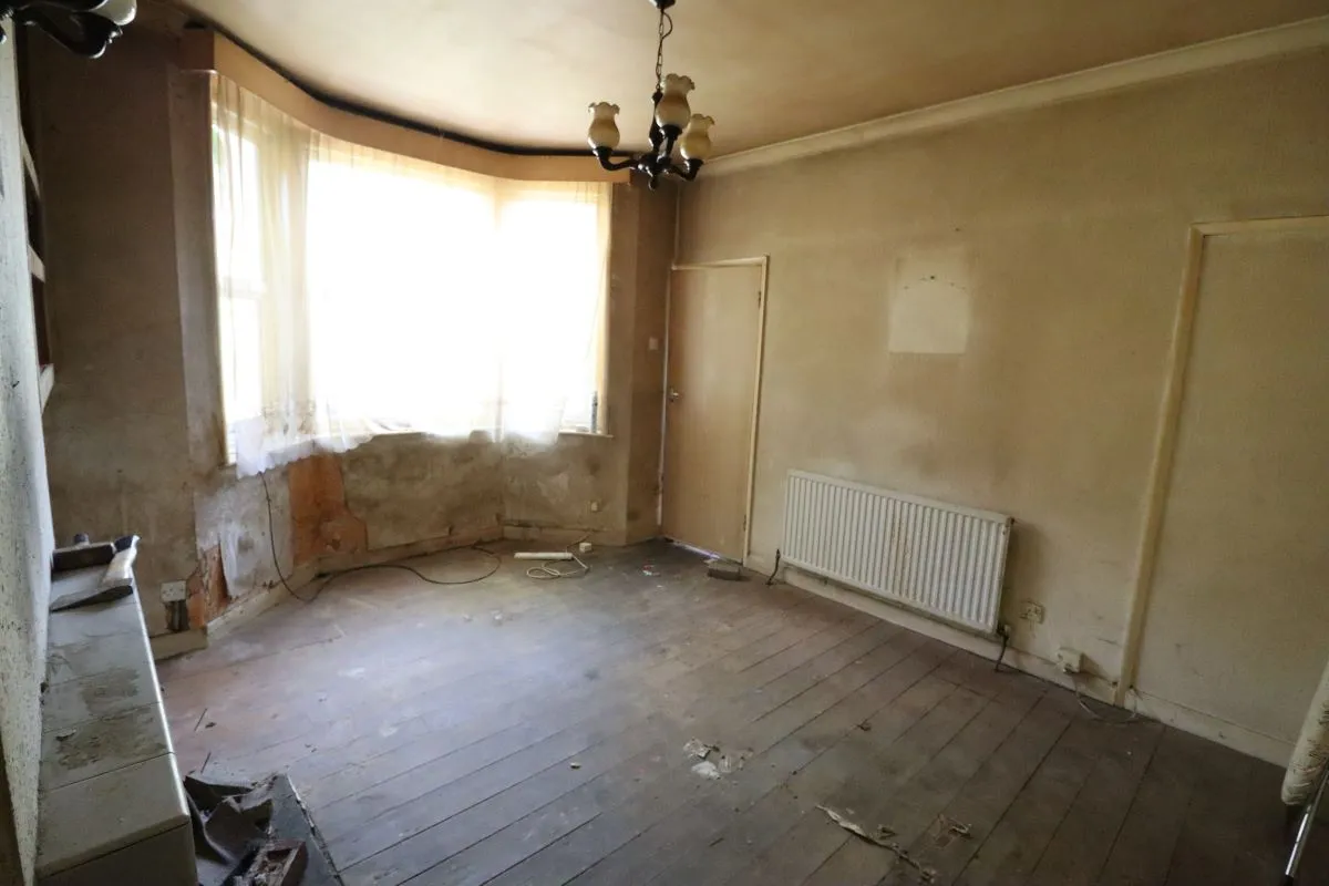 246 West Wycombe Road, High Wycombe, Buckinghamshire, HP12 3AR